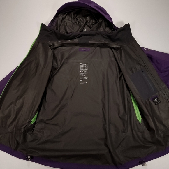 Norrona Falketind GORE-TEX Pac-lite Shell Jacket Men's XXL 2XL Purple EUC! - Picture 3 of 16